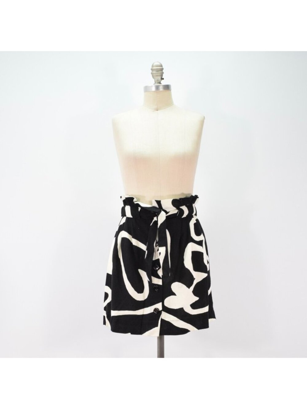 FARM Rio Abstract Heart Print Linen-Blend Mini Skirt